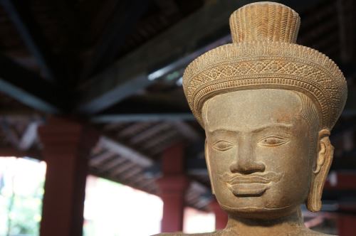 Magnifiques statues au Musée National